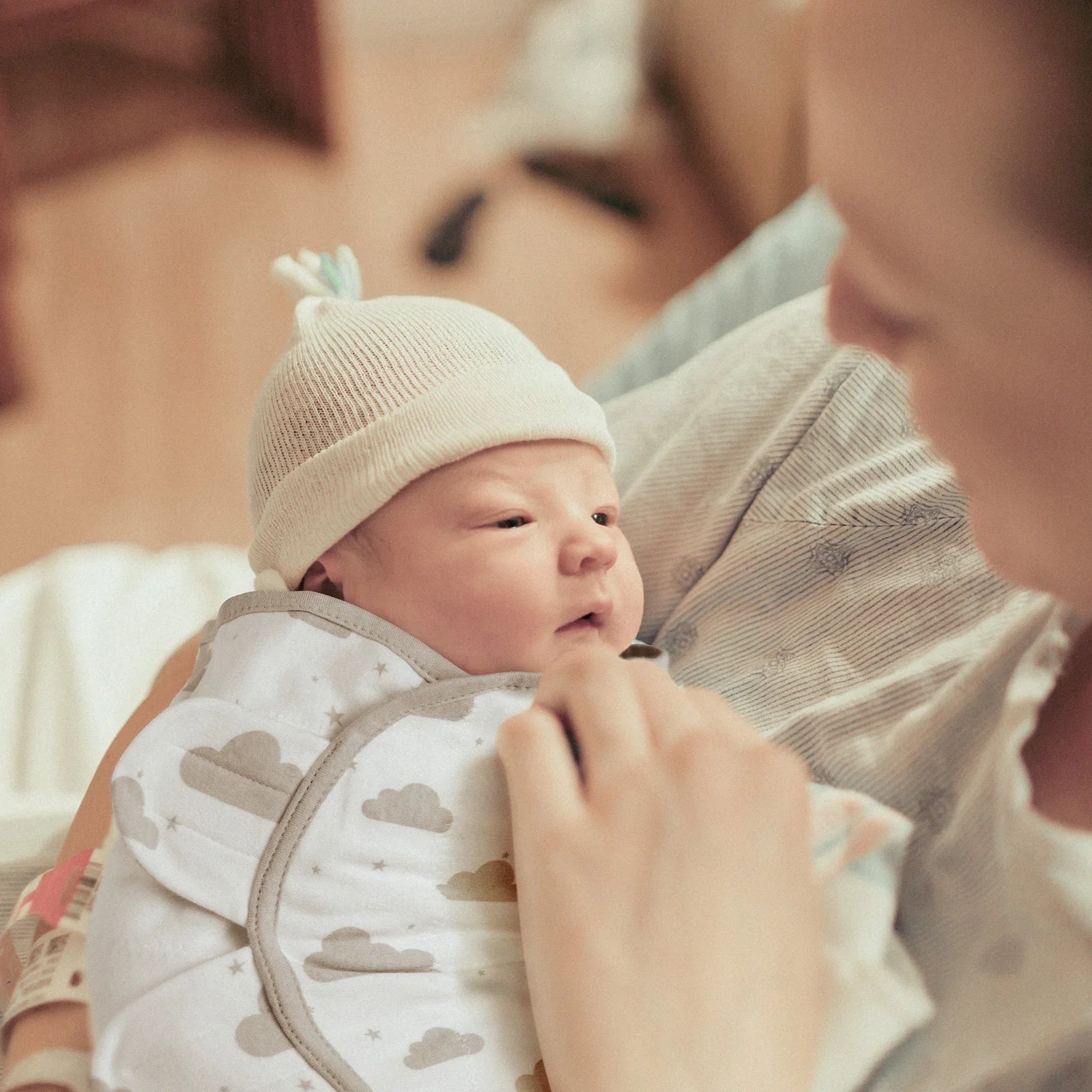 Gllquen Organic Cotton Swaddle Blanket Set – 4 Pack (Grey, 0–3 Months)